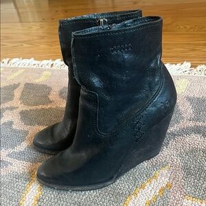 Frye - Black leather wedge Heeled Boots - 8